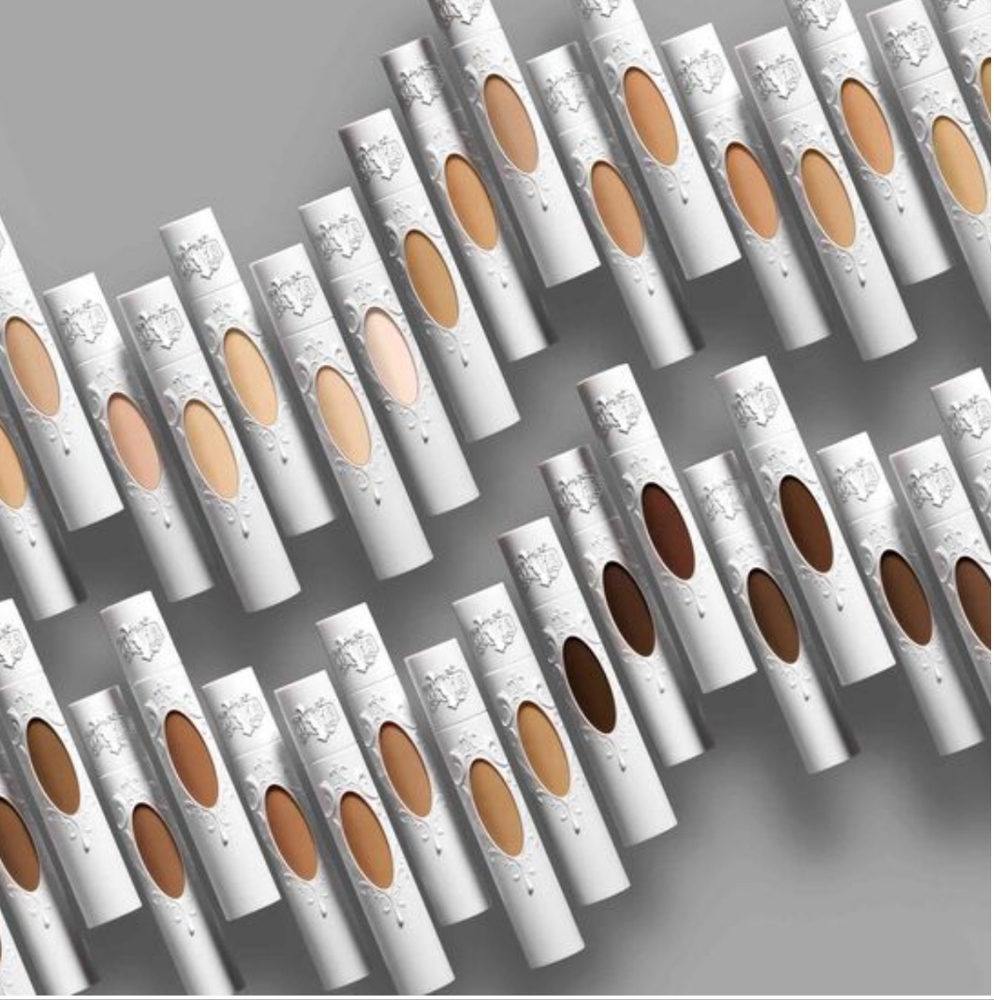 Kat Von D True Portrait Medium Coverage Foundation in deep 092 - Picture 2 of 4